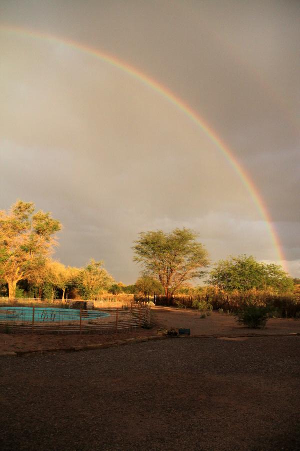 Andes Nomads Desert Camp & Lodge サン・ペドロ・デ・アタカマ エクステリア 写真